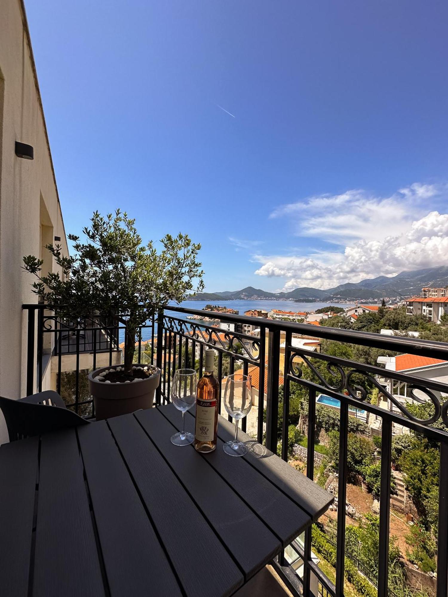 Vertmont Villa Sveti Stefan Eksteriør bilde